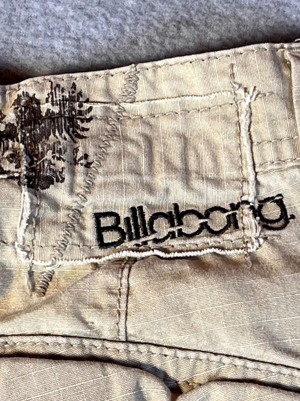 Billabong Y2K cargo pants boys size 26 (12 reg) surf, skater, coastal